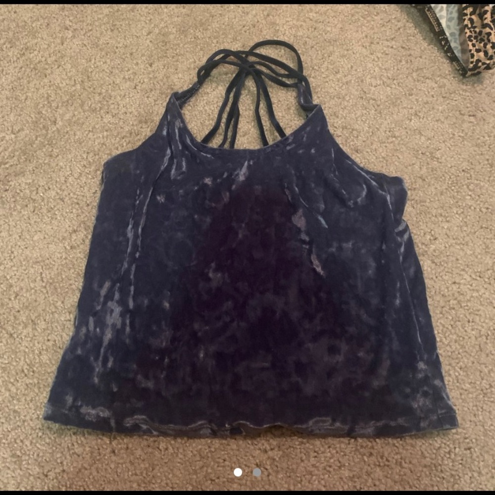 cute velvet top !